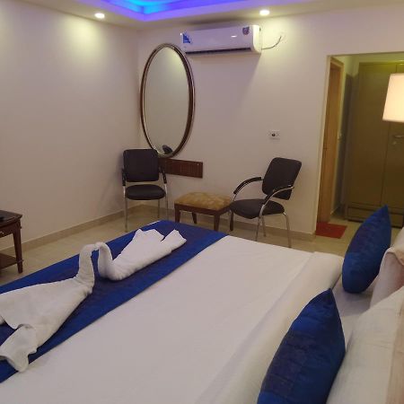 Airport Hotel Mahal Nowe Delhi Zewnętrze zdjęcie