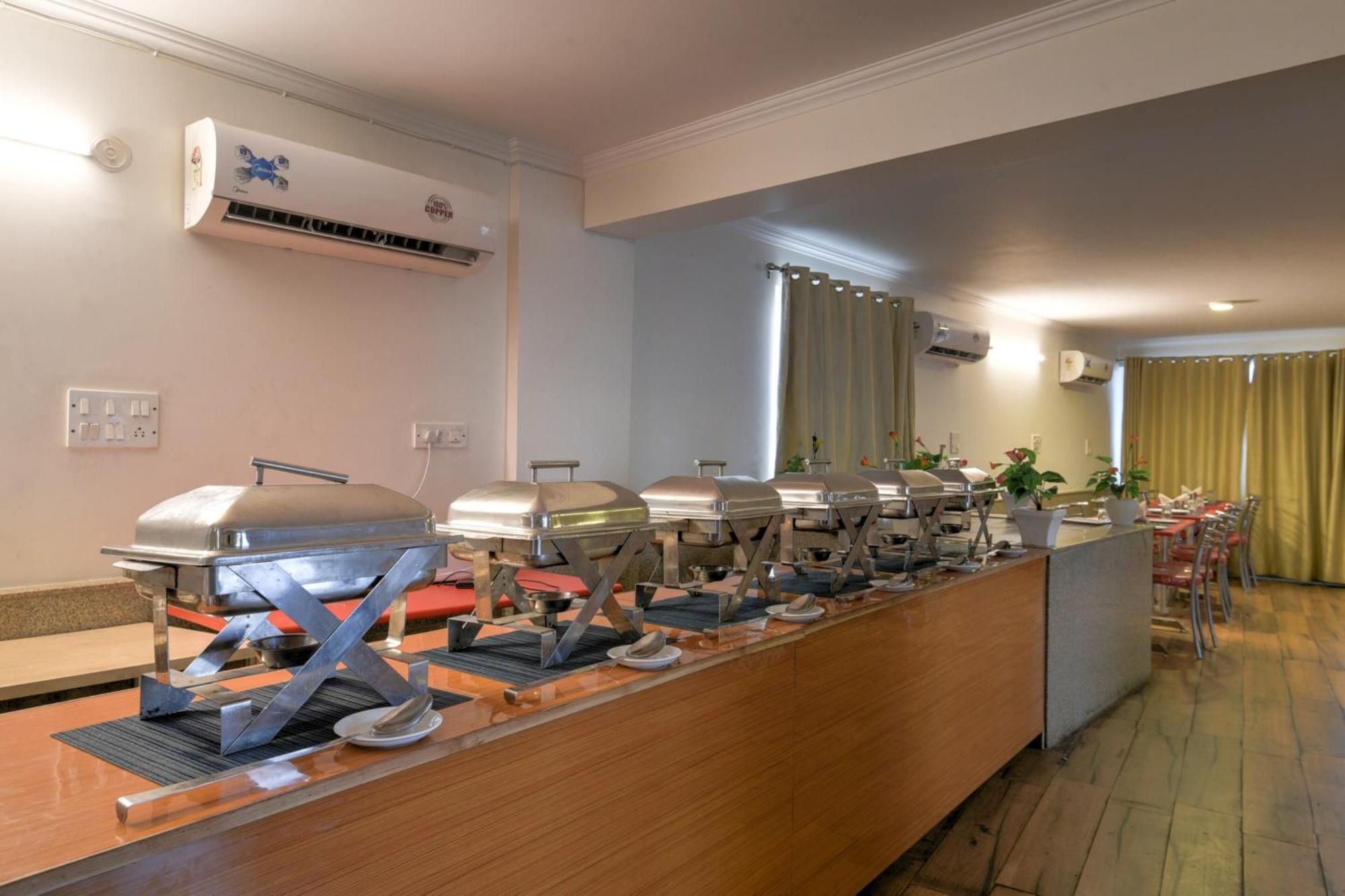Airport Hotel Mahal Nowe Delhi Zewnętrze zdjęcie