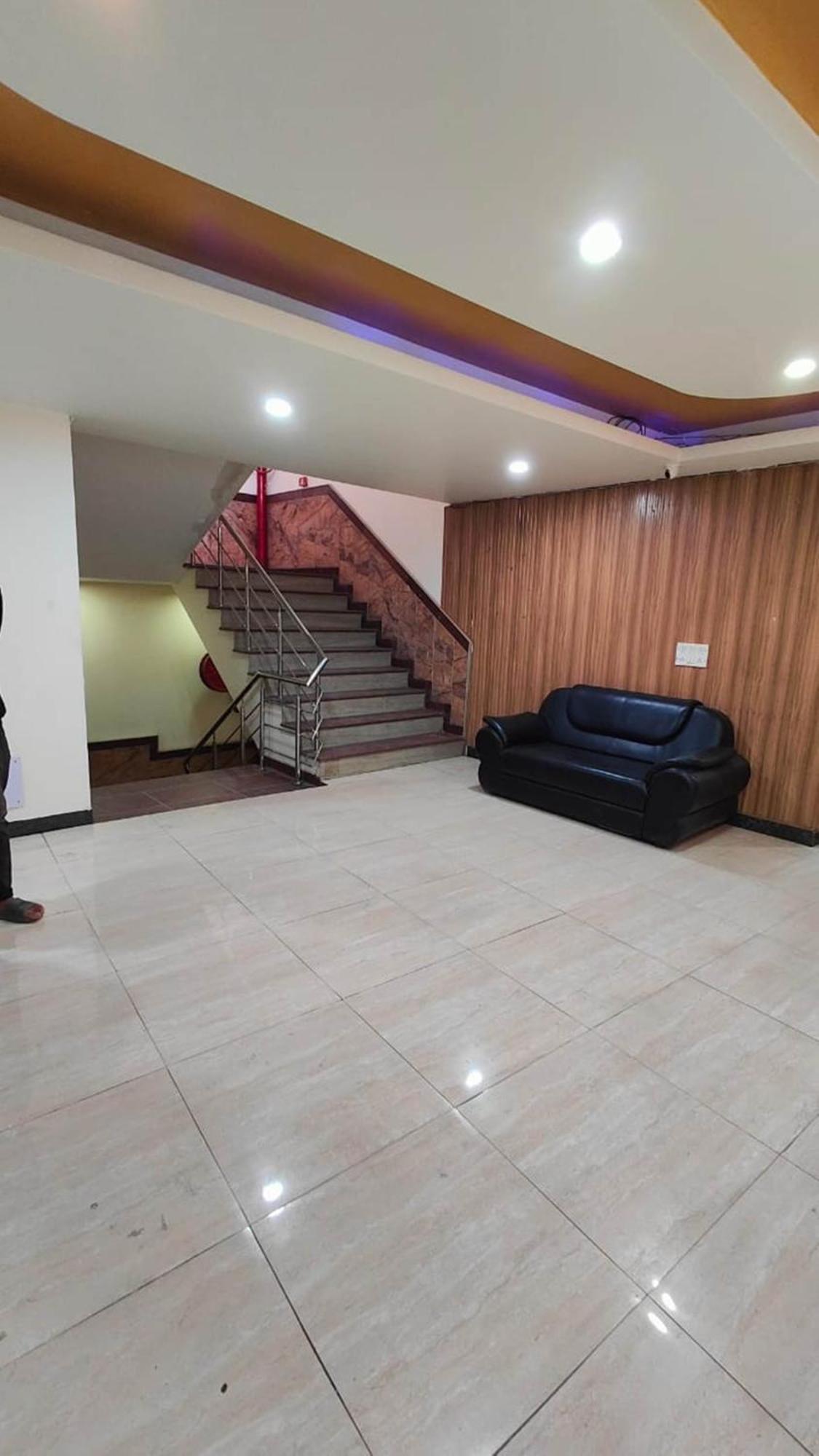 Airport Hotel Mahal Nowe Delhi Zewnętrze zdjęcie