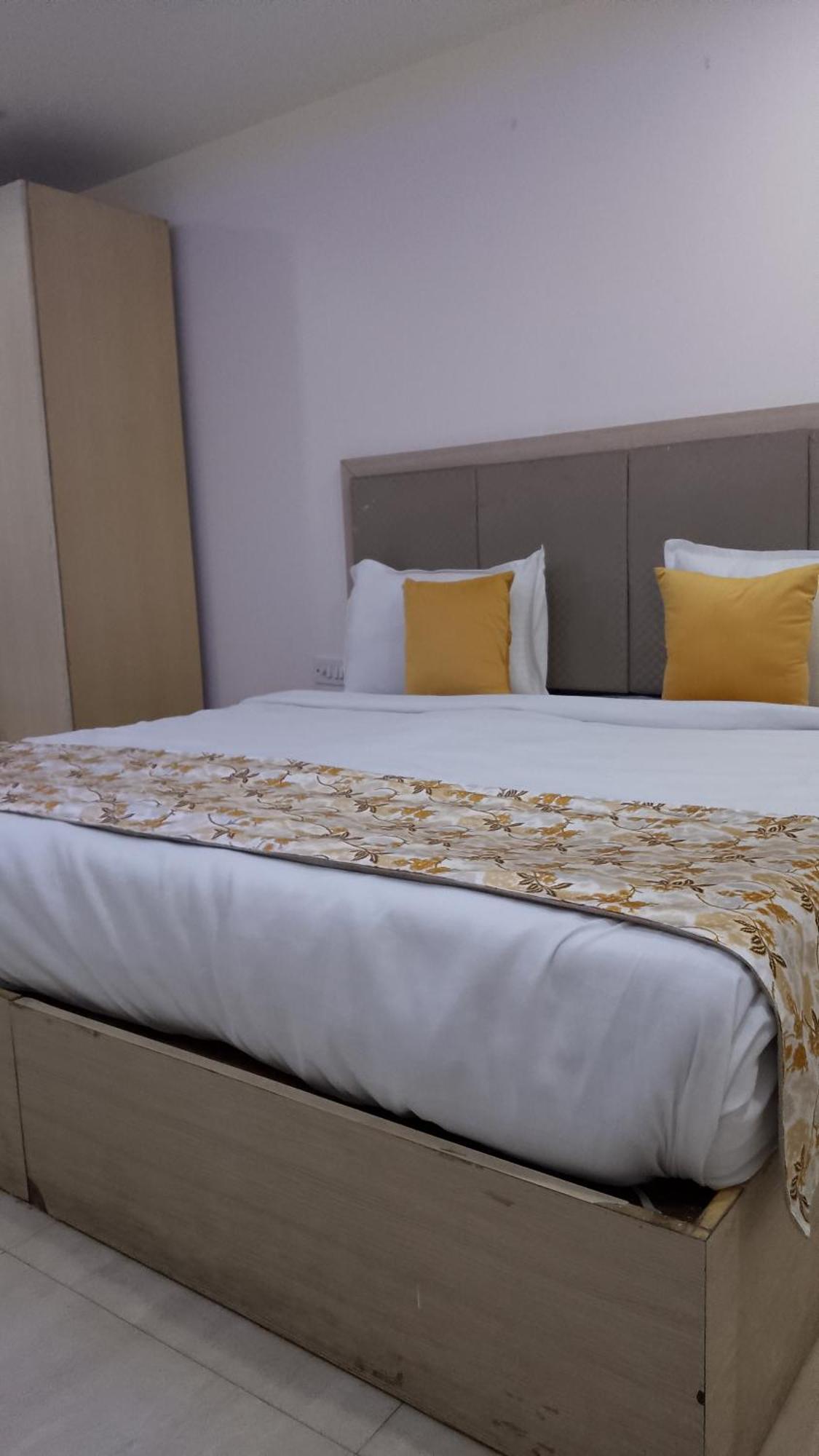 Airport Hotel Mahal Nowe Delhi Zewnętrze zdjęcie