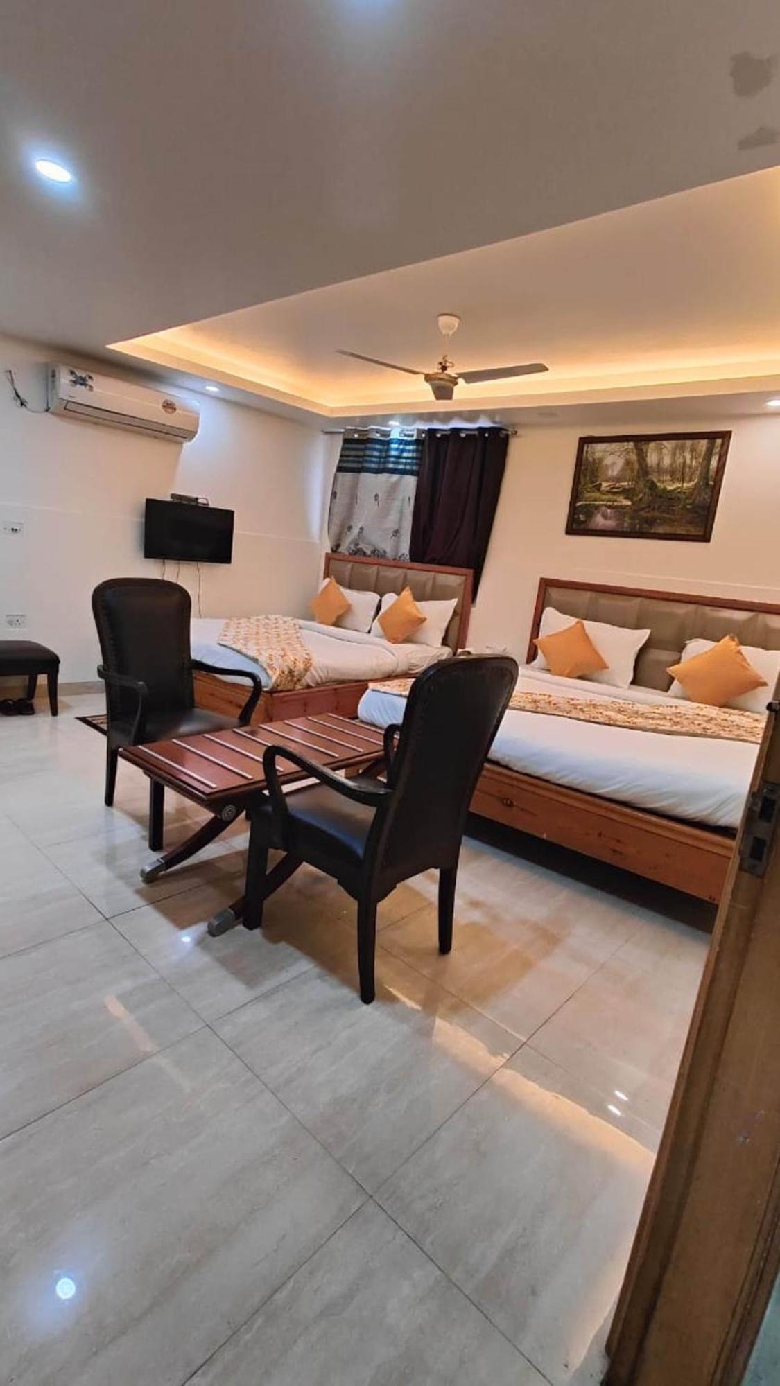 Airport Hotel Mahal Nowe Delhi Zewnętrze zdjęcie