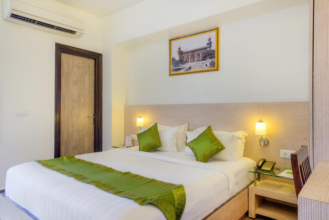 Airport Hotel Mahal Nowe Delhi Zewnętrze zdjęcie