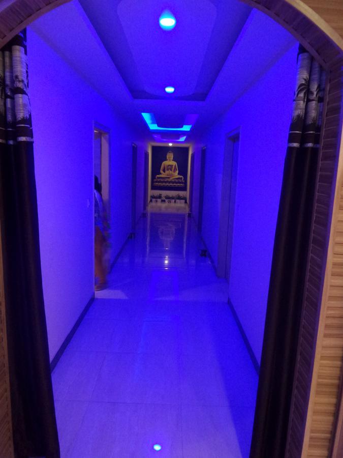 Airport Hotel Mahal Nowe Delhi Zewnętrze zdjęcie