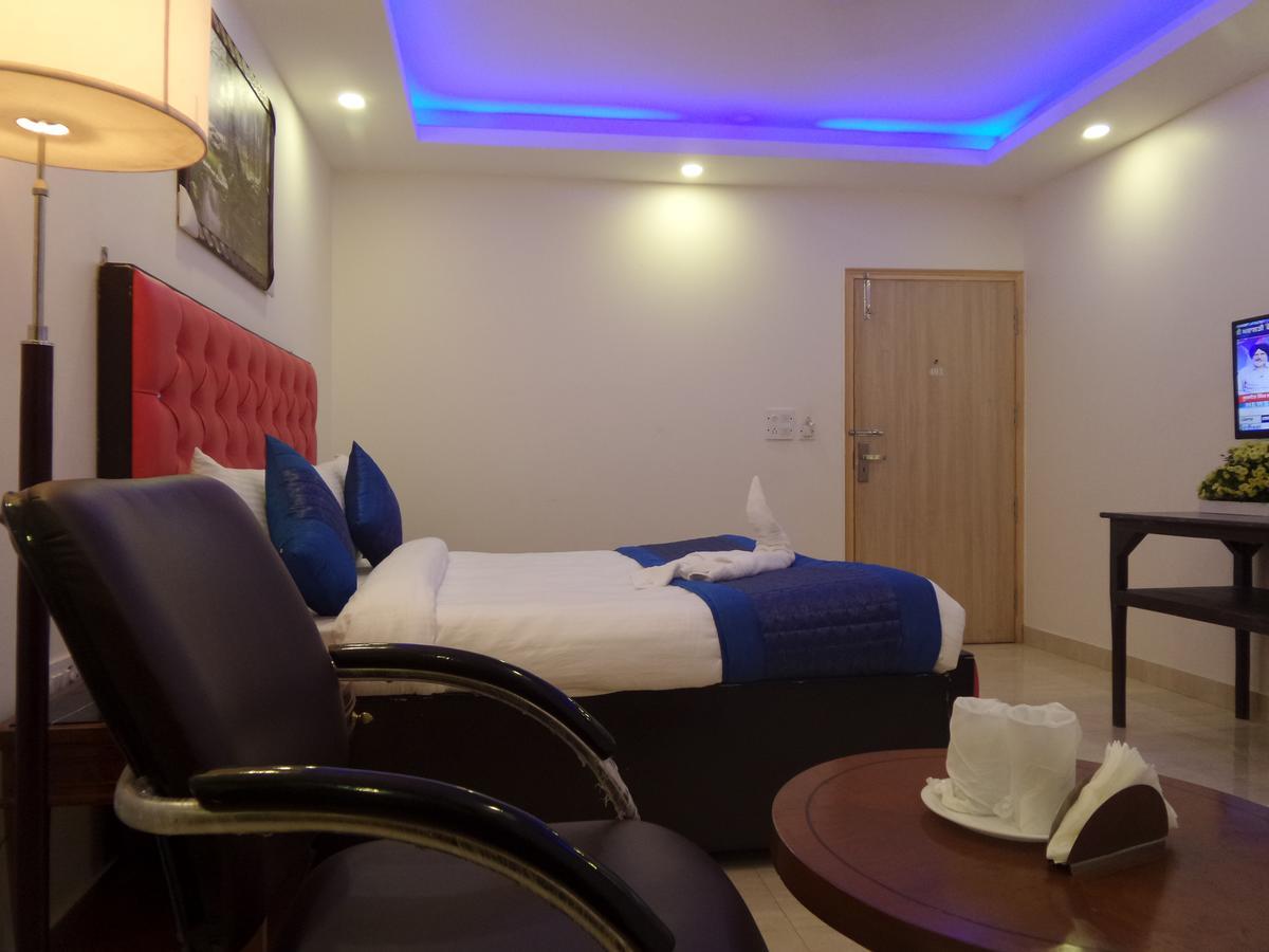 Airport Hotel Mahal Nowe Delhi Zewnętrze zdjęcie