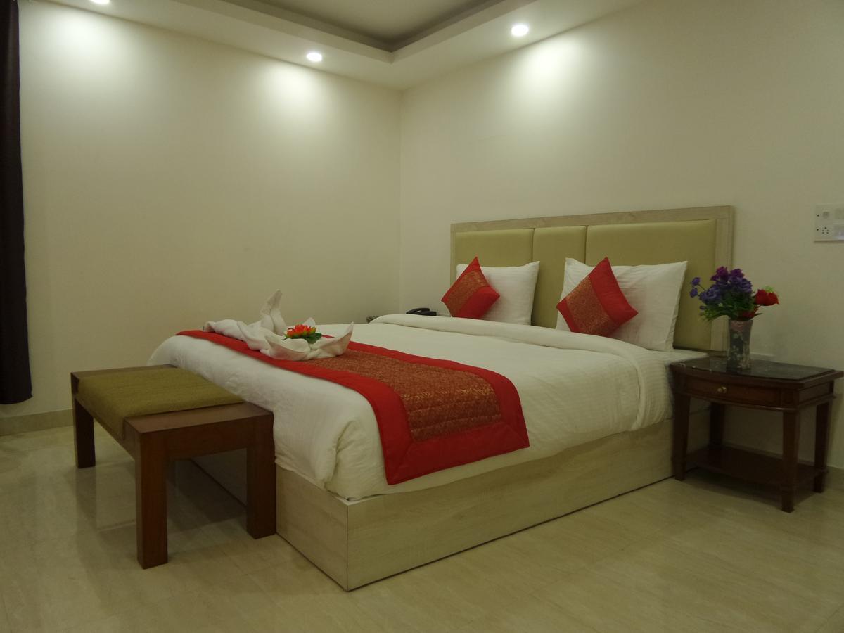 Airport Hotel Mahal Nowe Delhi Zewnętrze zdjęcie